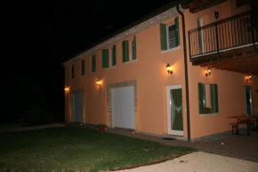 Boschetto di Campagna Castagnole Delle Lanze